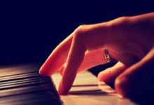 热刺主场大胜，继续稳固前四位置